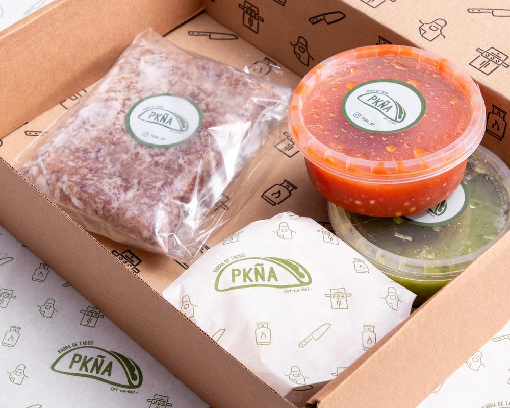 Medio Kit Original PKÑA: 425 g de picaña, salsa roja y verde, y tortillas